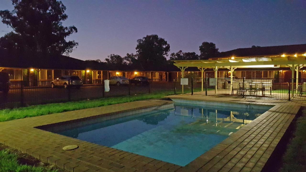 Quality Inn Carriage House Wagga Wagga Exterior foto